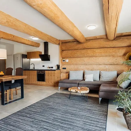 Log Garden Estate *