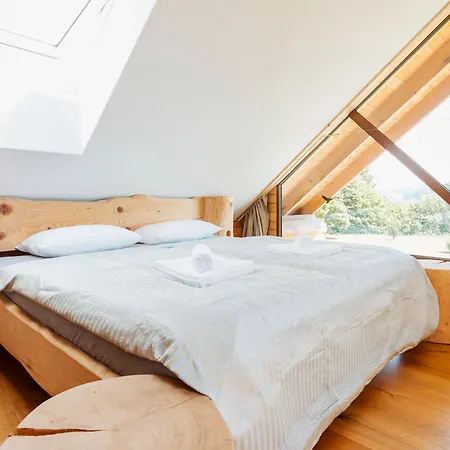 Log Garden Estate Vakantiehuis *