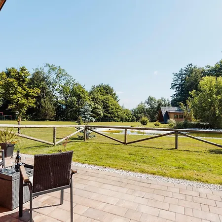 Log Garden Holiday home Dobrova