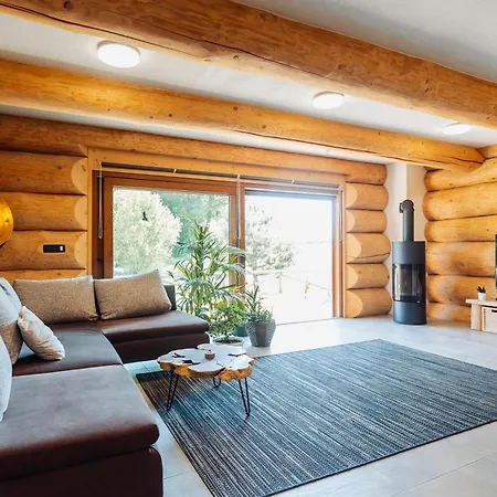 Log Garden Estate *