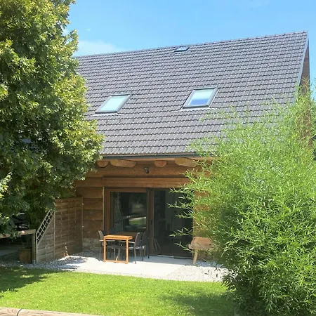 Log Garden Estate * Dobrova