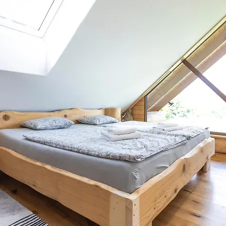 Log Garden Estate 別荘