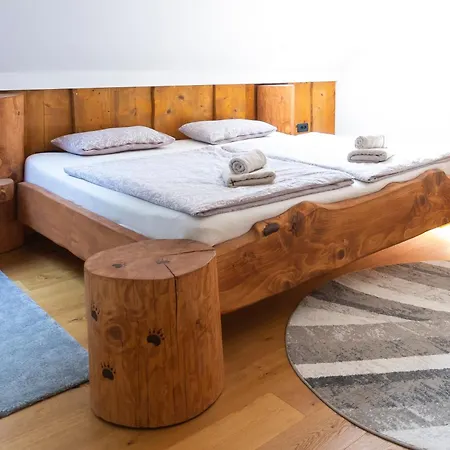 Log Garden Estate