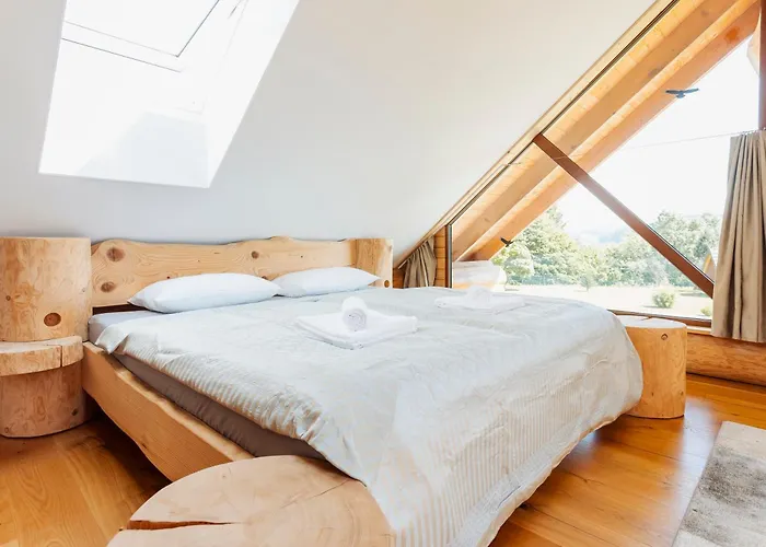 Log Garden Estate Σπίτι διακοπών *