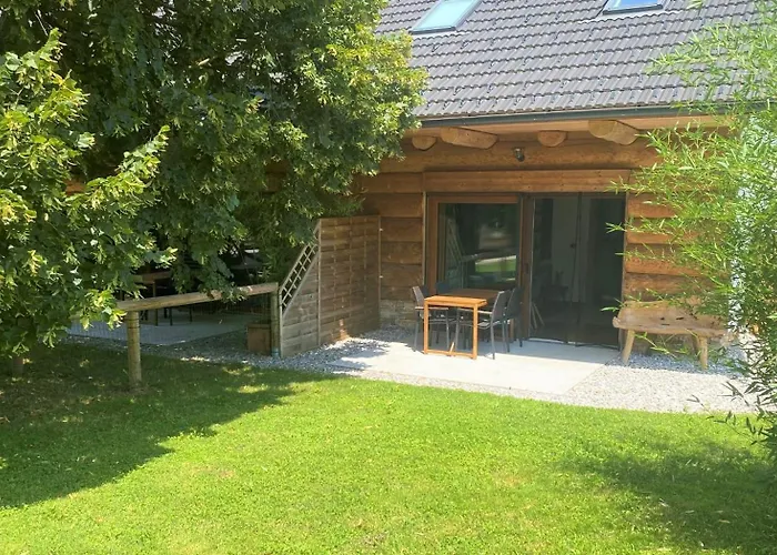 Log Garden Estate * Dobrova