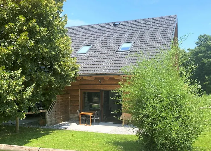 Log Garden Estate * Dobrova